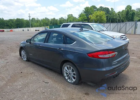 2019 Ford Fusion Hybrid Se z USA, uszkodzony, nr VIN 3FA6P0LU0KR256670